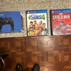 3 PlayStation4 games and controller